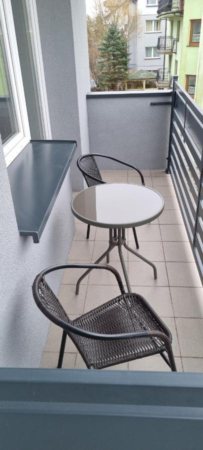 Unibal - Pokoje Goscinne Unieście Exteriör bild