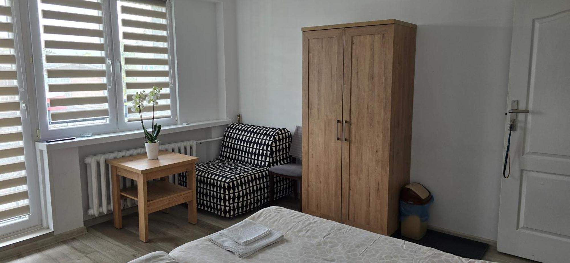 Unibal - Pokoje Goscinne Unieście Exteriör bild